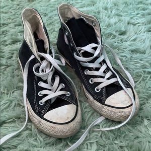Black converse sz 6